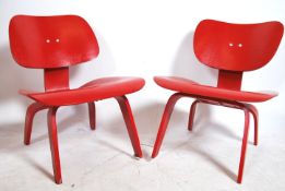 A pair of 20th century retro bentwood plywood pane