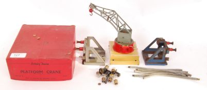 HORNBY PLATFORM CRANE