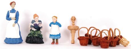 DOLLS HOUSE FIGURES & ACCESSORIES
