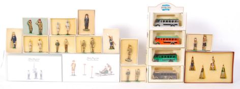 LEAD SCOUT FIGURES & CARS