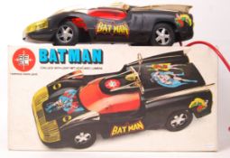 REEL BATMAN BATMOBILE