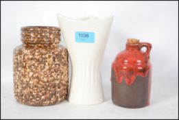 A group of vintage 20th century pottery to include