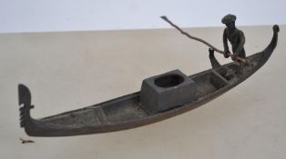 A 19th century bronze desktop inkwell / incense bu