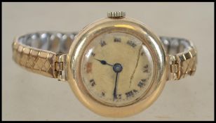A vintage early 20th century 9ct gold / 375 marked