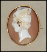A 9ct gold Victorian shell cameo brooch depicting