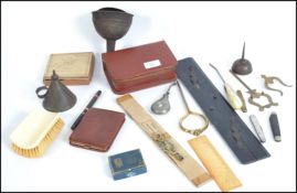 A collection of vintage items to include an Ideal