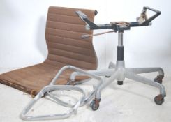 A Charles and Ray Eames group chair - office swive