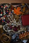 A collection of costume jewellery to include bead