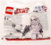 LEGO STAR WARS CHROME STORMTROOPER