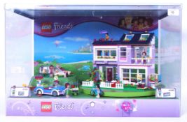LEGO FRIENDS SHOP DISPLAY