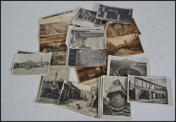 A good collection of 20th century post cards to include mostly topographical English views and views