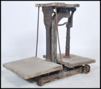 A set of early 20th century Parnell Bristol Industrial Farm twin corn / food weighing scales made of