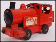 TRIANG PUFF PUFF STEAM TRAIN