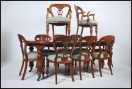 A good Victorian style large mahogany wind out din