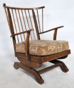 A pre-war / mid century vintage Shaker style beech