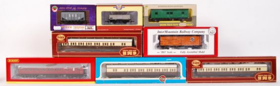 00 GAUGE ROLLING STOCK