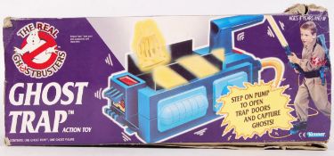 THE REAL GHOSTBUSTERS