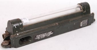 MILITARY BULKHEAD LIGHT