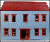 DOLLS HOUSE