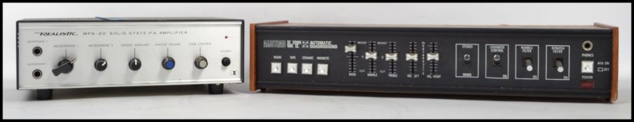 A Realistic MPA 20 solid state PA amp along with an Amstrad IC2000 Mk2. Measurements: 9 cm
