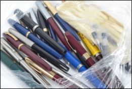 A collection of fountain pens approx 21 within the collection to include Shaeffer some being with