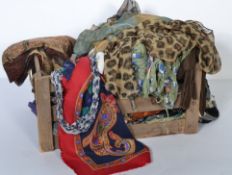 A good collection of vintage 20th century silk scarves of various designs, please see images.