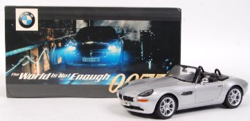 KYOSHO JAMES BOND BMW