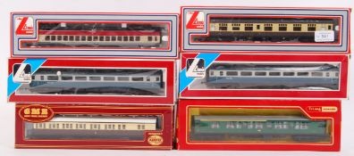 00 GAUGE ROLLING STOCK
