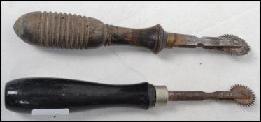 Two 18th/19th century Georgian pie pastry crimpers / cutters having turned wood handles. Measures