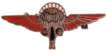GQ PARACHUTIST BADGE