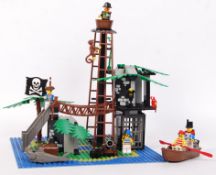 VINTAGE LEGO PIRATES