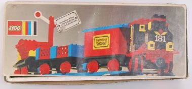 VINTAGE LEGO TRAIN SET