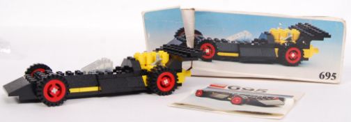 VINTAGE LEGO RACING CAR