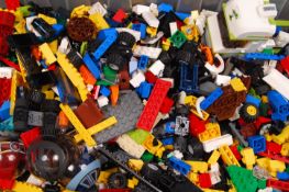 ASSORTED LOOSE LEGO