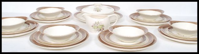 A vintage 20th century retro Bristol Poutney part dinner tea service comprising 6 dinner plates, 6