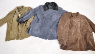 A group of three vintage style coats to include a gents XL leather 3/4 jacket in a moss finish