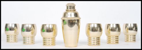 A fantastic vintage mid 20th century chrome cocktail  set consisting of the cocktail shaker and