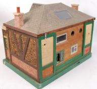 MOSHULU STYLE DOLLS HOUSE