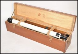 A 20th century cased  Japanese Astronomical telescope model 660 with Prinz optics, metal body raised