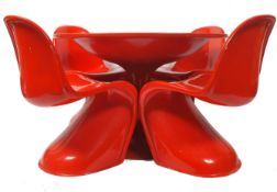 A believed original 1st series Bayder Panton for Verner Panton dining room s-suite in vibrant