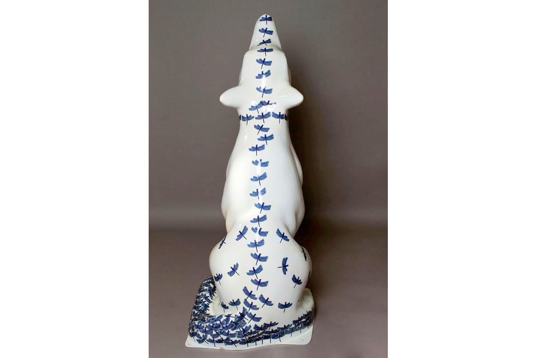Dynasty Artist: Laura Hickman & Kesia Pennington-Yates Laura and Kesia’s wolf is based on ancient - Image 4 of 4