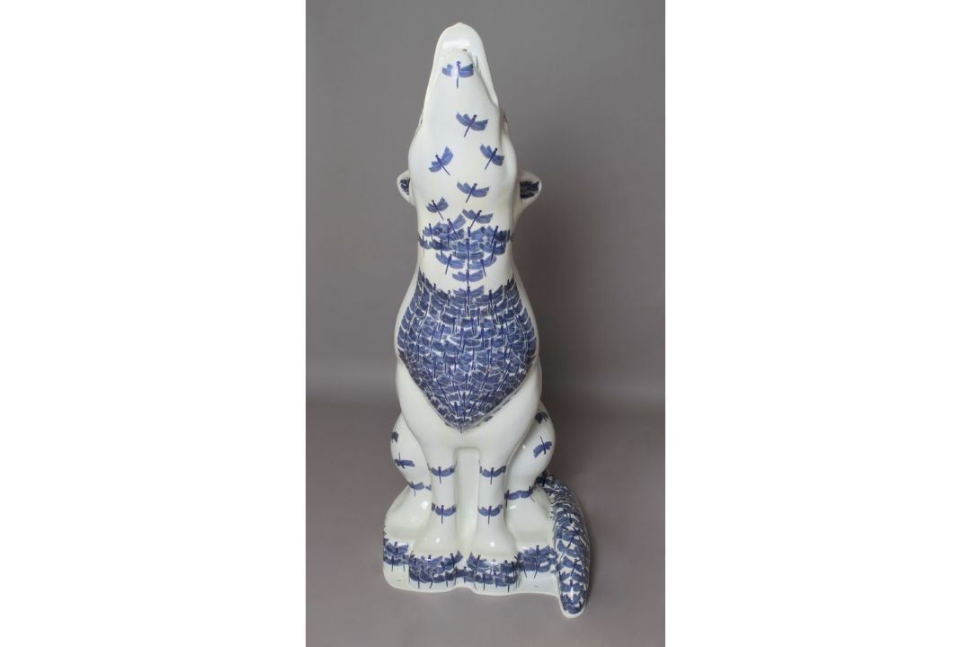 Dynasty Artist: Laura Hickman & Kesia Pennington-Yates Laura and Kesia’s wolf is based on ancient - Image 2 of 4