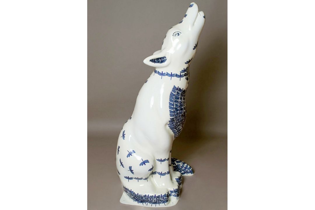 Dynasty Artist: Laura Hickman & Kesia Pennington-Yates Laura and Kesia’s wolf is based on ancient - Image 3 of 4