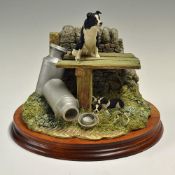 Border Fine Arts 'In The Shade' Sculpture on wooden plinth, measures 22 x 20cm approx. in good