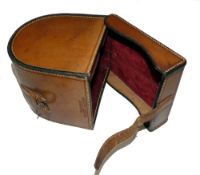 REEL CASE: Fine Hardy block leather fly reel case, red baize lined, internally measures 4.75