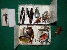 HARDY LURE BOX: Hardy black japanned Spinner box with internal adjustable partitions, containing