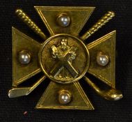 St Andrews Cross Crest - yellow metal golfing medal - embossed St Andrews Crest to the centre of