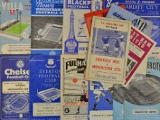 1960/1961 Manchester United away programmes to include Aston Villa, Birmingham City, Blackpool,