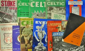 Selection of football club handbooks/publications to include Leicester City Wembley 1949, Port
