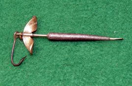 LURE: Rare Gregory bait mount on 2.25